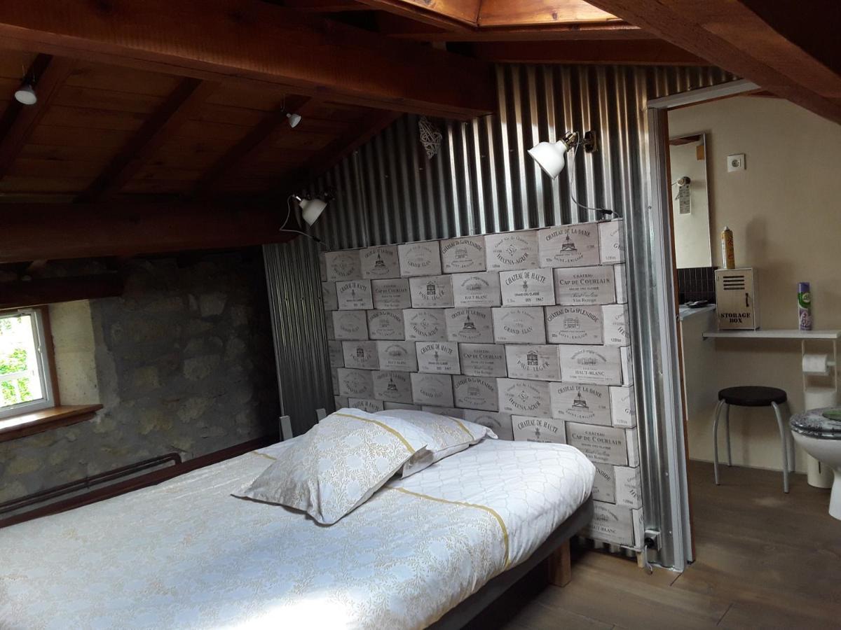 Bed and Breakfast La Girondine Galgon Exterior foto